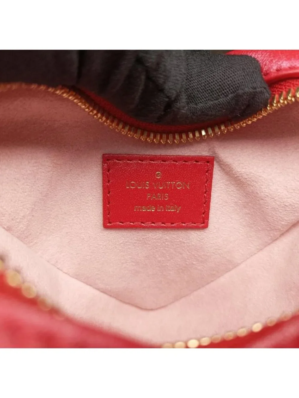 Louis Vuitton Heart on Chain Red Lambskin Shoulder